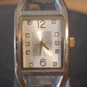 🦋10/$20🦋 Silver Stainless Steel Women's Watch